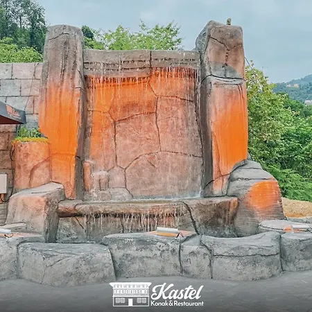 Kastel Otel